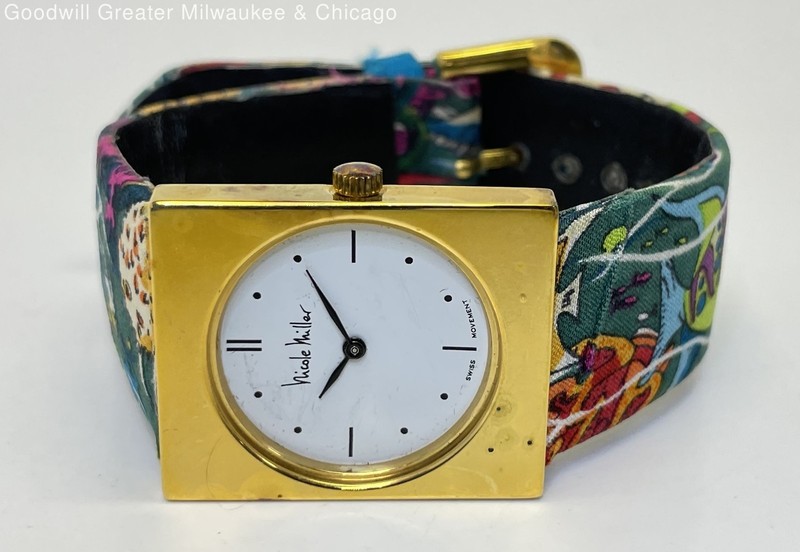 Nicole Miller Gold Tone Multicolored Fish Banded Ladies Watch 30.4g