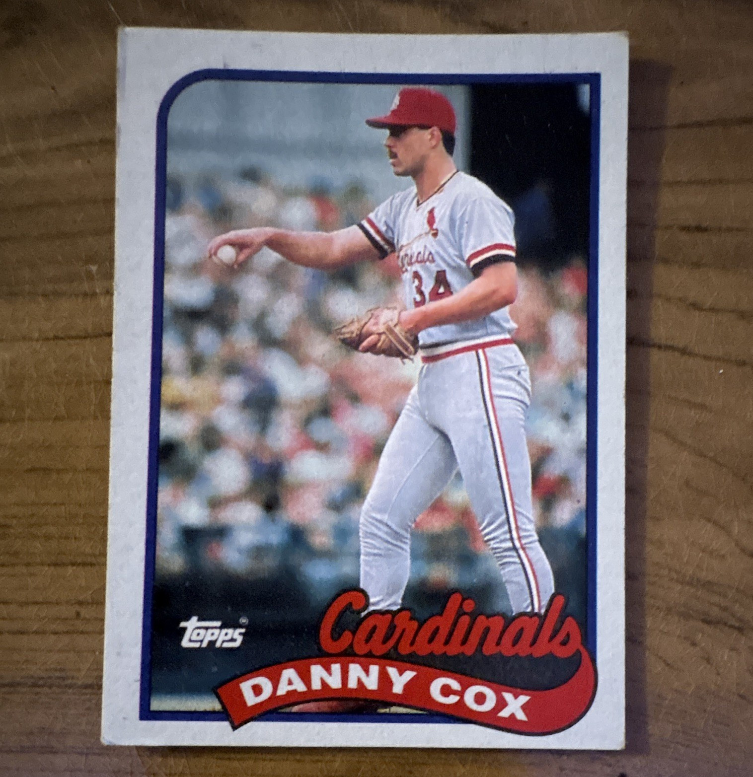 Topps 1989 Danny Cox St. Louis Cardinals #562 Base Set MLB Baseball Card