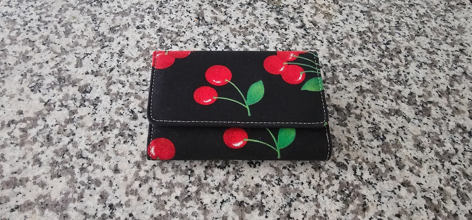 Cherry wallet - image 1