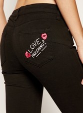 Love MOSCHINO skinny black jeans size 26 embroidered authentic logo kisses slim