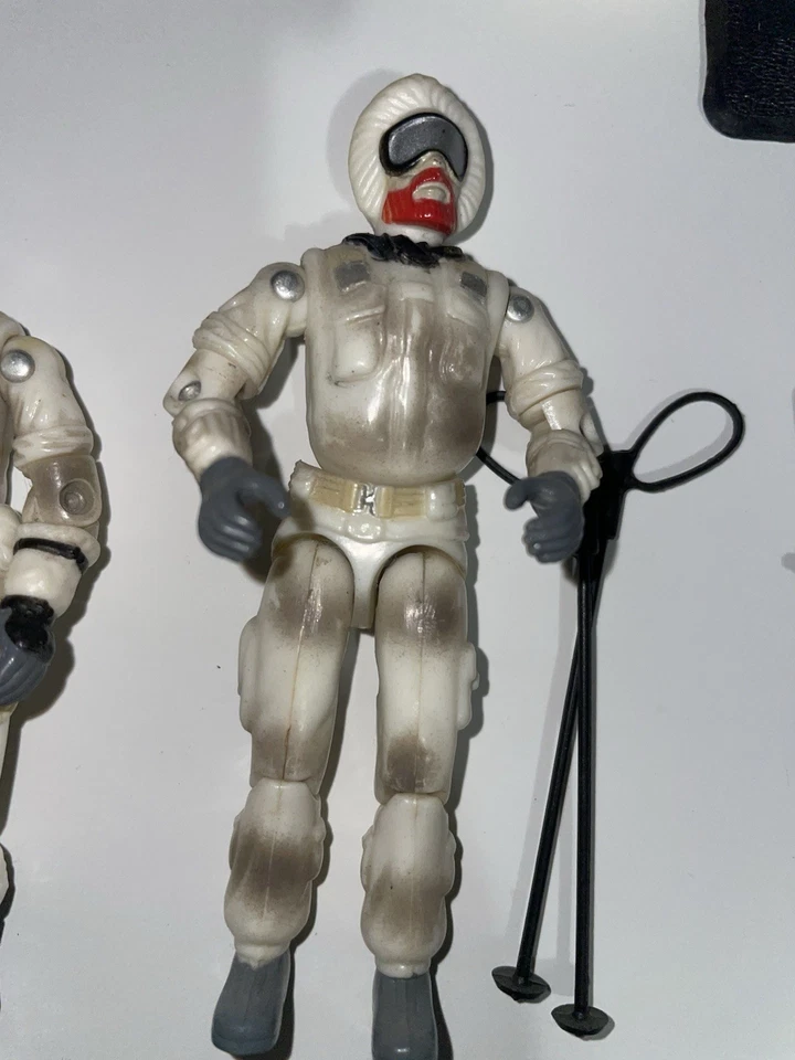1997 Gi Joe Arctic Mission Team 3.75" Iceberg v3 Snow job v2 Blizzard v2 Figure - Image 2 of 4
