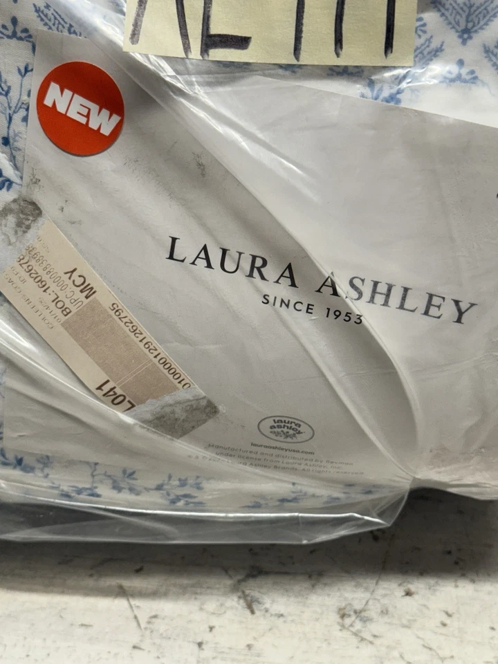 Laura Ashley Colleen 沿海拼布蓝色 100% 棉国王被子 全新 — 第 4/4 张图片
