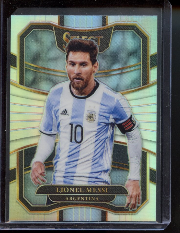 2017-18 Panini Select #76 Lionel Messi Silver