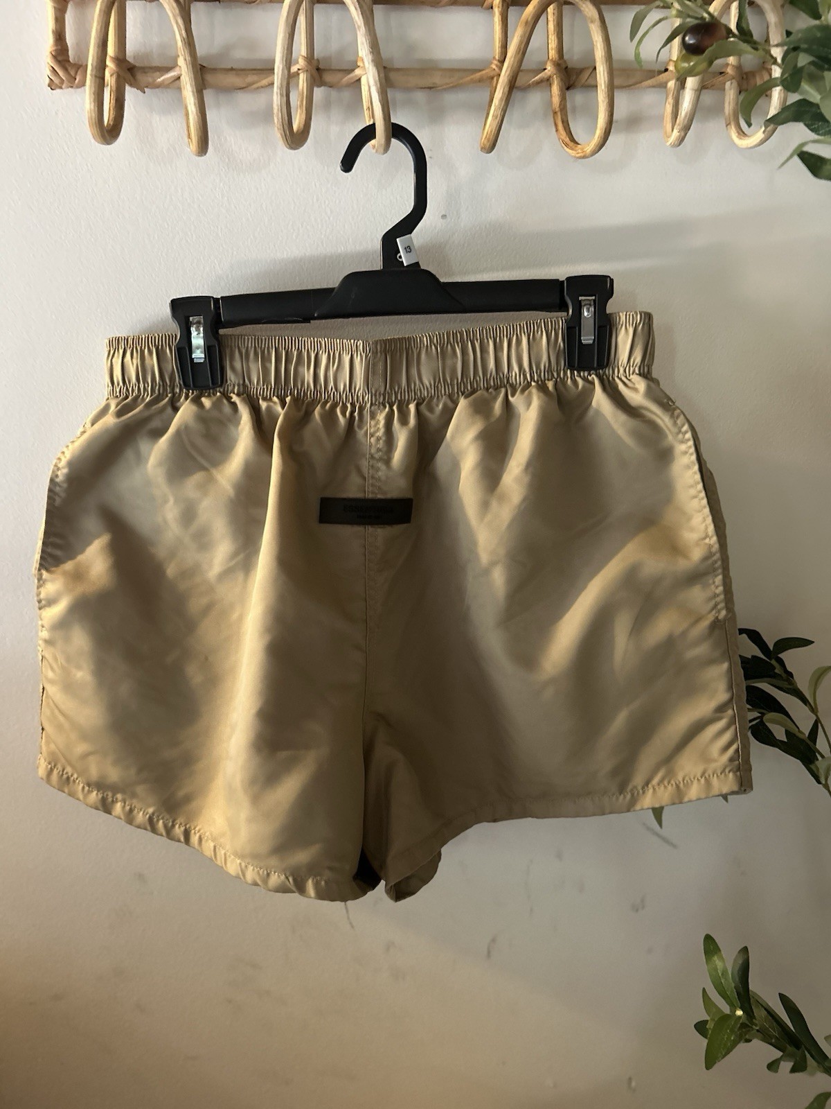 Essentials Men’s shorts - Medium - image 1