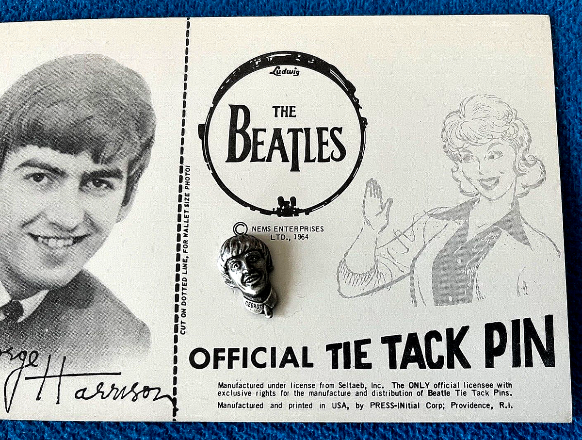 ビートルズThe Beatles Album Pin Collection 希少 The Beatles