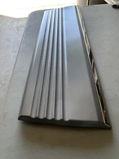 New factory Mercedes W126 300SD 380SE Right Rear Door body side Trim molding