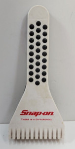 Vintage Snap On Tools "There Is A Difference" 9" long Ice Scraper