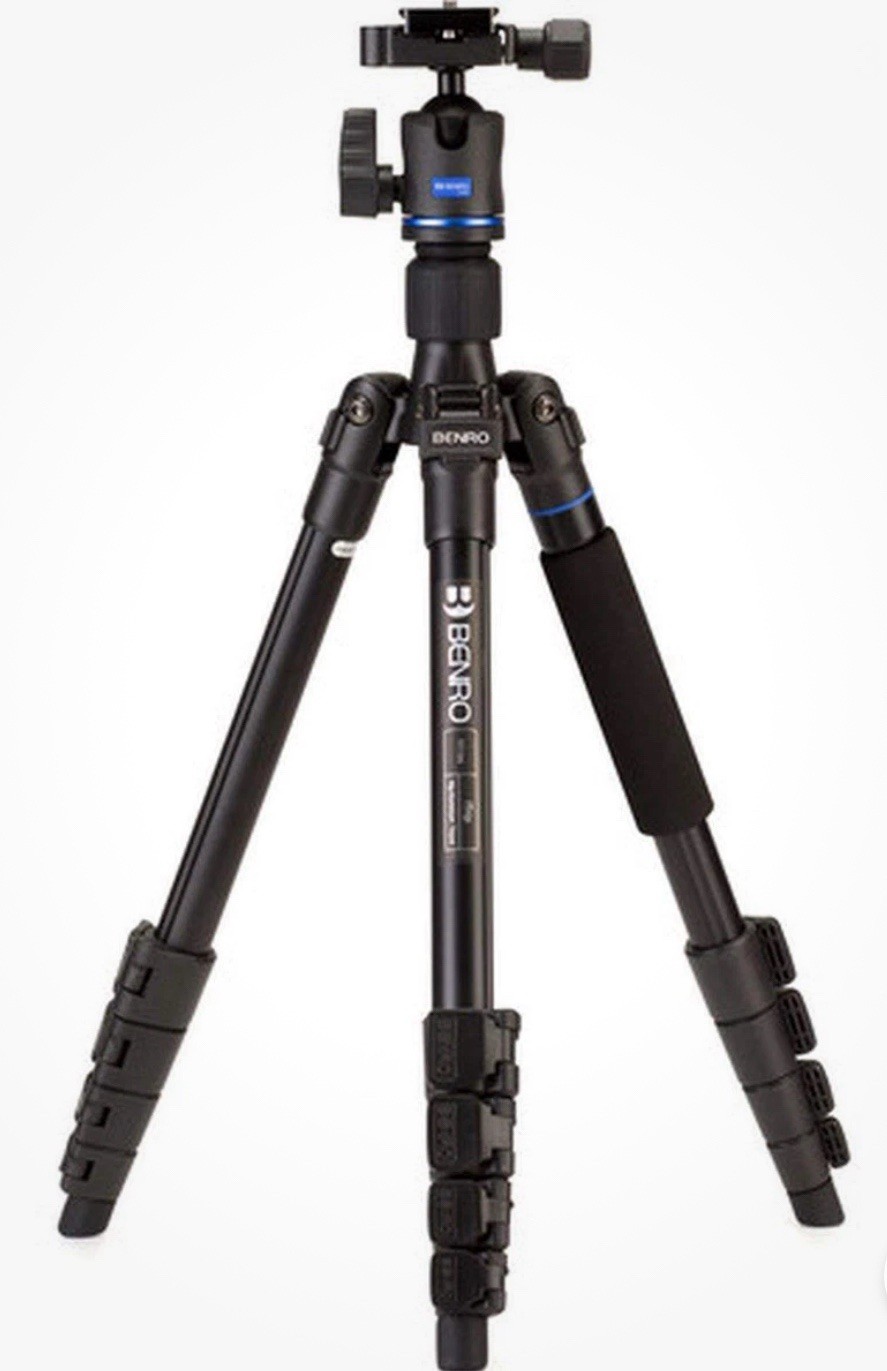 Benro iTrip IT25 Travel Tripod Kit Ball Head Arca Swiss QR 6kg Load