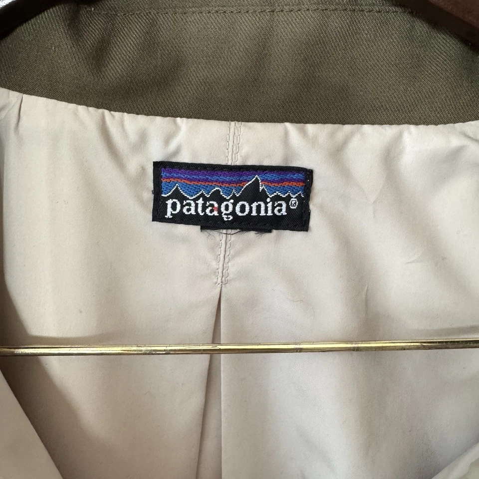 Vintage Patagonia Women's Barn Chore Coat Jacket Size XL Cream Green Trim - Image 4 of 4