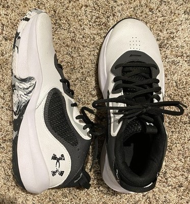 Youth Boys Under Armour UA GS Lockdown 6 Athletic Shoes Size 7Y