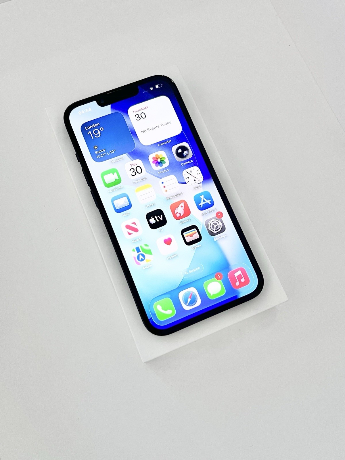 Apple iPhone 13 128GB Midnight Unlocked Original Excellent Condition