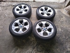 BMW X1 E84 Cerchi 17" originali con gomme 225 50 17 Pirelli
