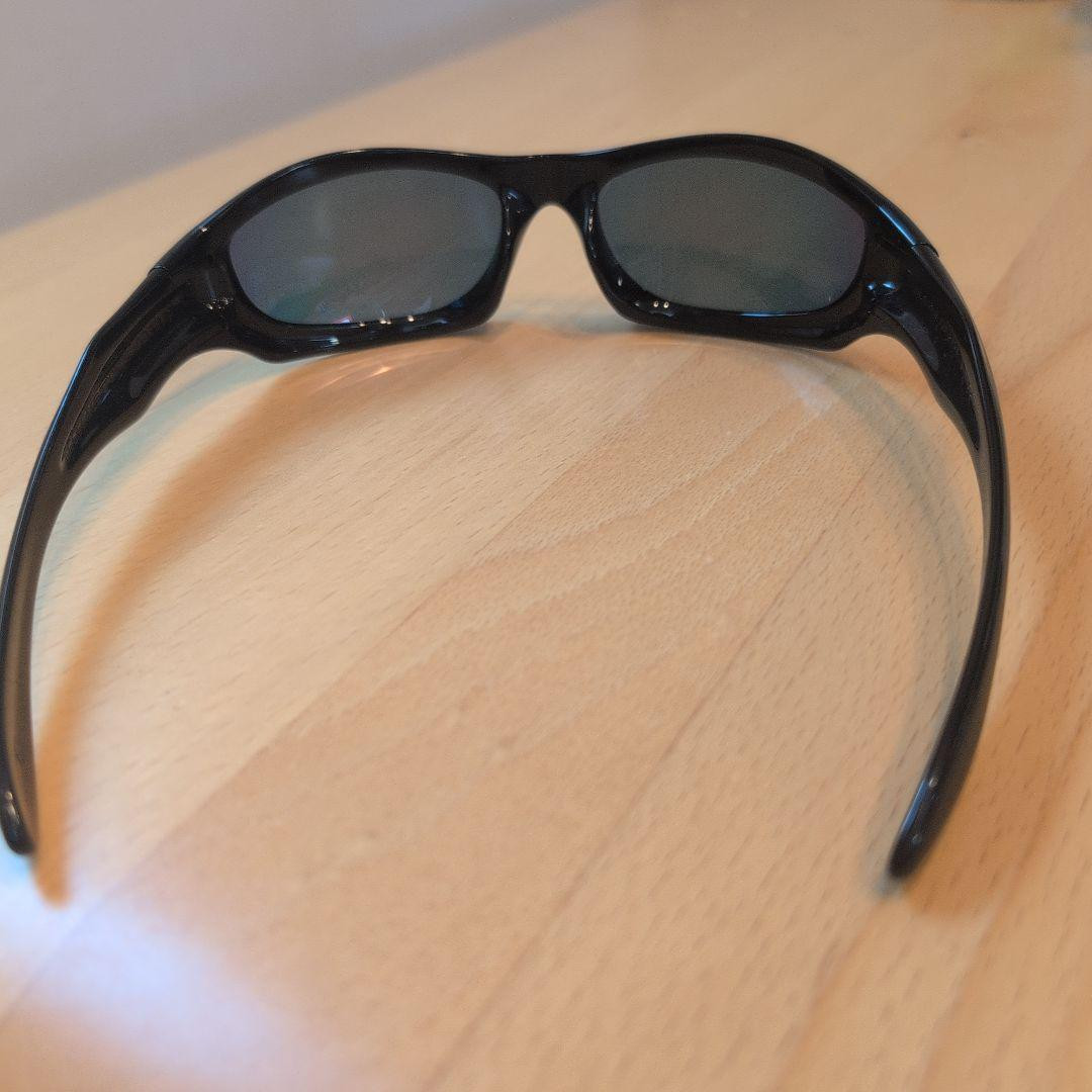 コラボ商品　OAKLEY オークリー　MONSTER DOG Oakley Monster Dog Sunglasses | evo