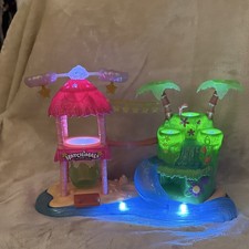 Spin Master Hatchimals Tropical Island Playset Animals Pink Green Blue