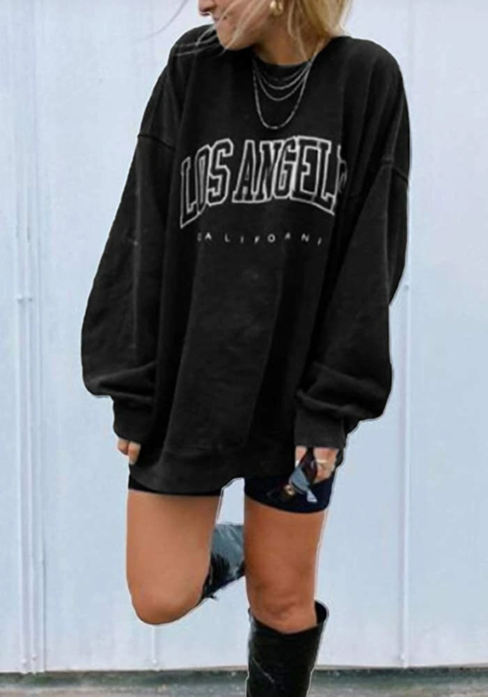 CLASSICS Women's Oversized Sweatshirt