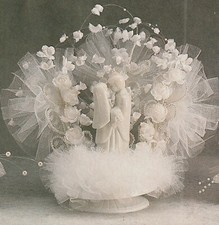 New Vintage Wilton "Ecstasy" Wedding Cake Top, white porcelain couple 117-831