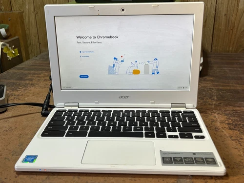 Acer Chromebook 11 CB3-131 White Intel Celeron 2GB RAM 16GB Storage NX.G85AA.001-image
