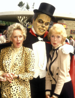 Tippi Hedren The Phantom of the Opera and Janet Leigh .. Old Photo 6