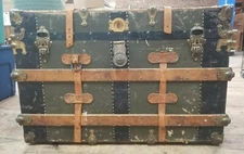 Antique Steamer Trunk Metal with Tray Insert 22" Tall 34" Long 17.5" Deep OLDIE