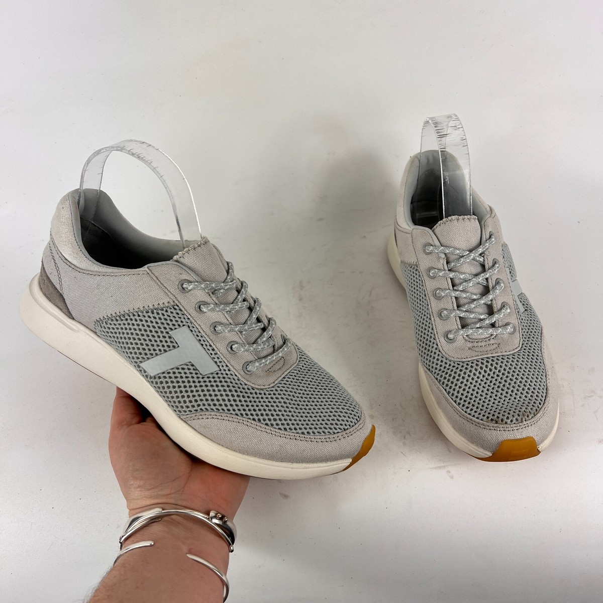 Toms Arroyo women's size glacial blue white athletic sneakers