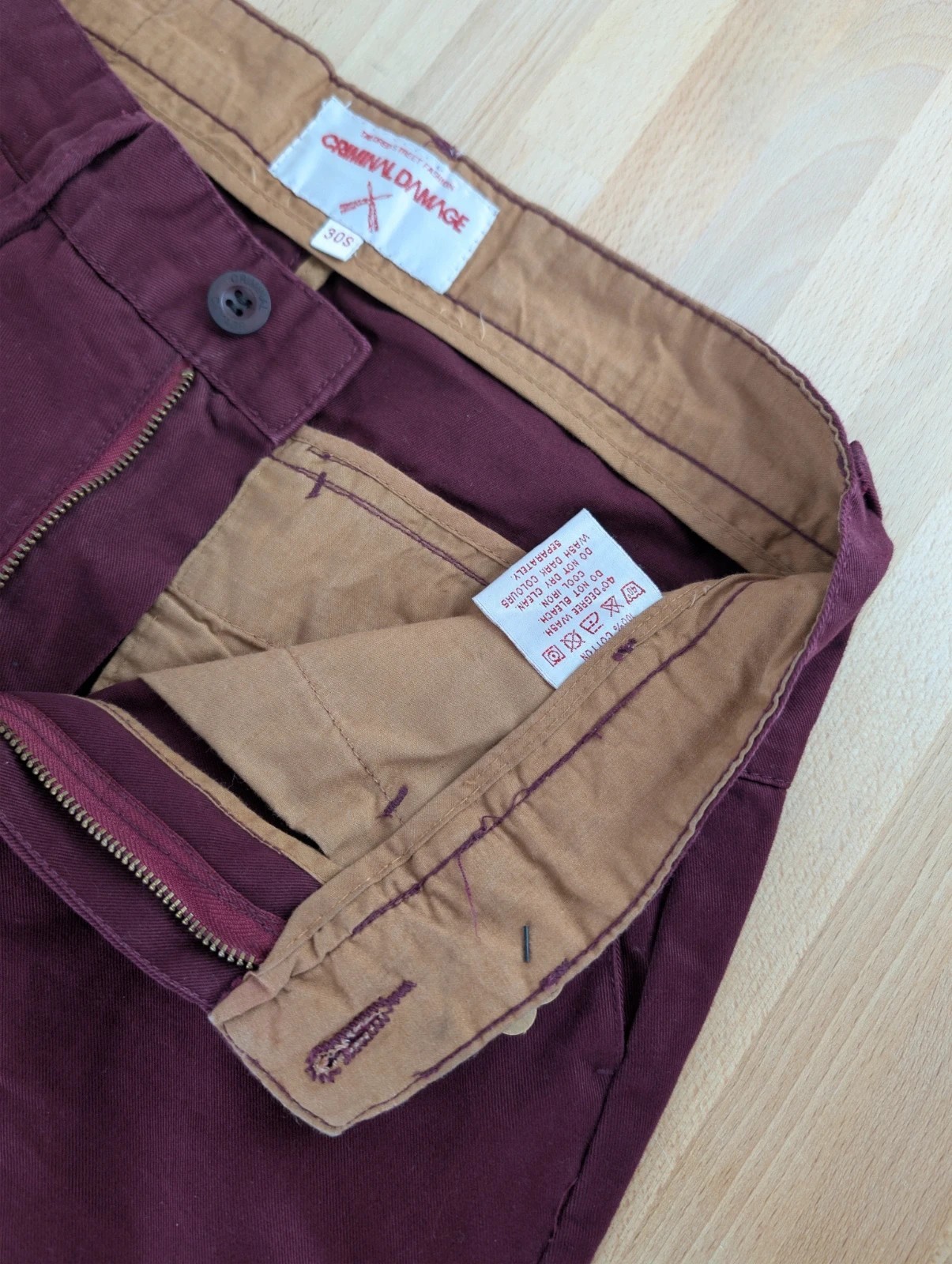 Criminal Damage burgundy straight leg jeans. Mens 30W 31L. DN2705 image 5