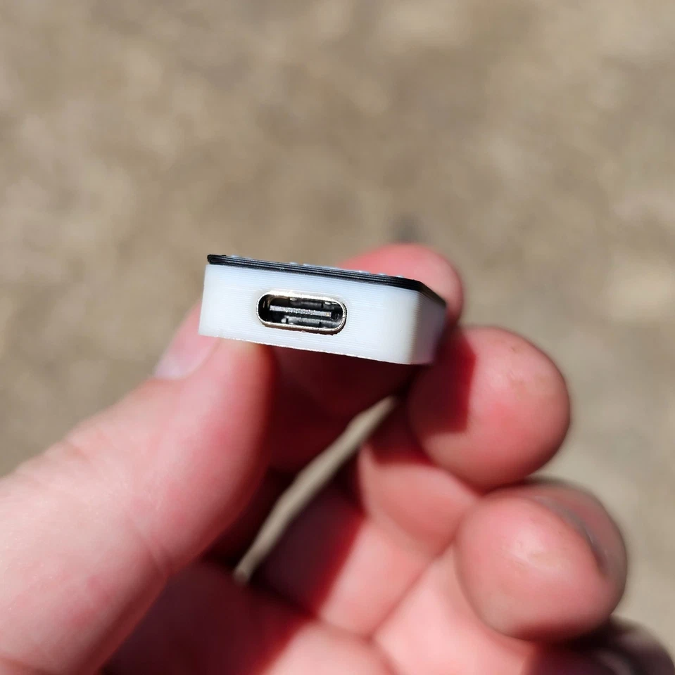 Wee Pixii Mouse Clicker and Keyboard Clicker - Simulates human behavior - Image 4 of 4