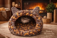 Chunky hand Knit Cat Bed