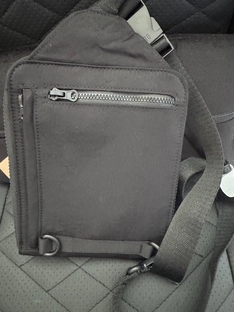 Beis Sport Sling All-In-One preto tiracolo com suporte para garrafa de água novo em folha - Imagem 2 de 4