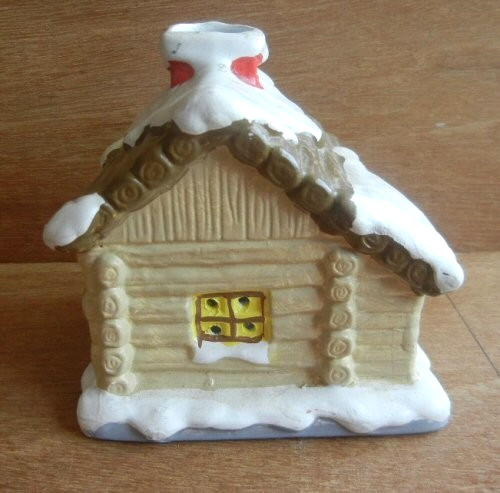 H.L. SNOW COVERED LOG CABIN TEA LIGHT CANDLE HOLDER W/TEA LIGHT CERAMIC TAIWAN