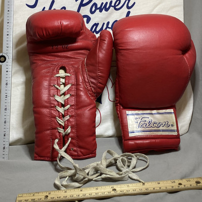 Vtg Falcon Boxing Gloves 1970-1980 s Era As Seen On TV / Film Glendale Costumes