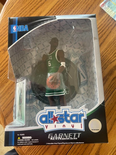Kevin Garnett Celtics NBA All Star Vinyl 10" Basketball Figure New