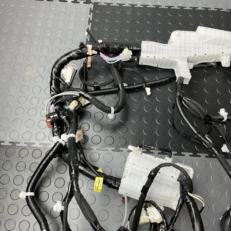 2022 2023 2024 TOYOTA TUNDRA DASHBOARD WIRE HARNESS 82141-0CL00f OEM - Image 4 of 4