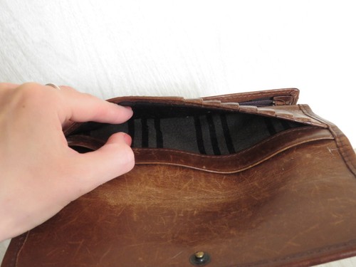 Frye Melissa Continental Cognac Brown Leather Snap Trifold Wallet Distressed SEE - Picture 13 of 19