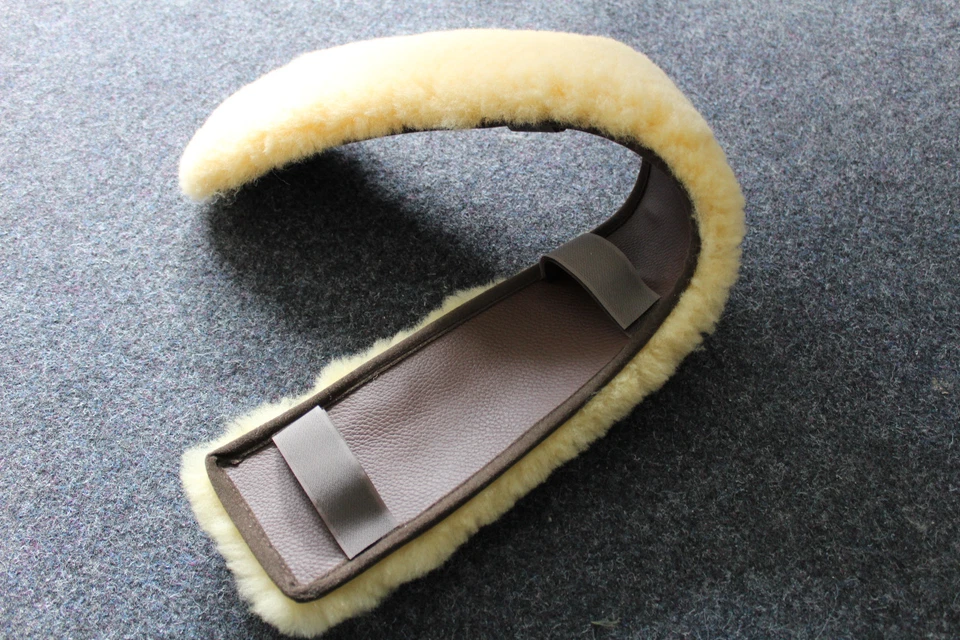Spezial Lammfell Gurtschoner, Gurtunterlage für geraden Sattelgurt, Kurzgurt - Bild 2 von 2