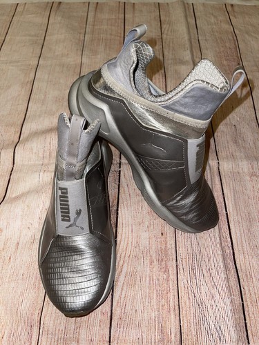 Women’s 6.5 Puma Silver High Top Slip On Shoes