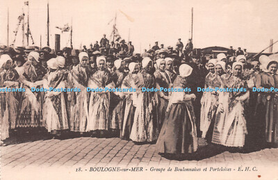 R253689 18 Boulogne Sur Mer Groupe de Boulonnaises et Porteloises E H C