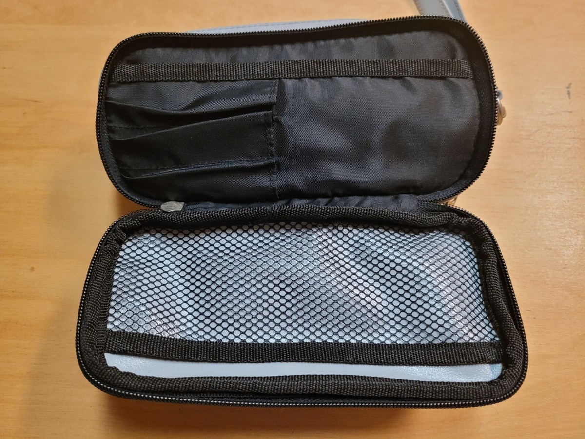 【限定】マイクロソフト　ポーチ Microsoft Travel Grey Pouch Bag, IT Hero GoPack Logo, 3