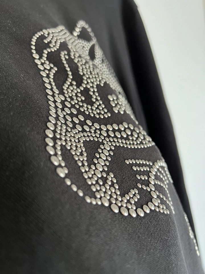 Suéter Just Cavalli Bordado Tachonado Logo Tigre Talla Hombre XL Negro Foto 2 de 4