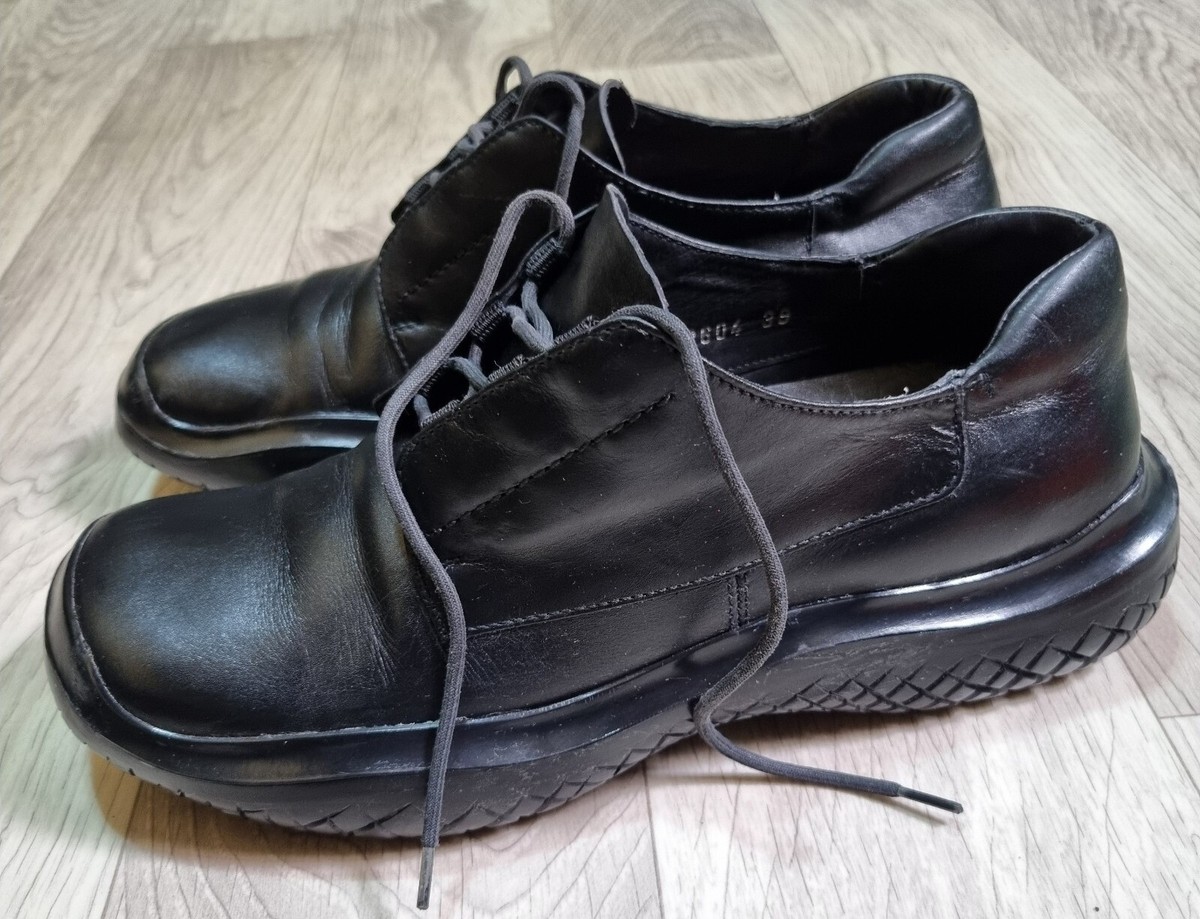 Prada Shoes Women's Vintage Chunky Derby Black Leather AW99 Prada Shoes Women's Vintage Chunky Derby Black Leather AW99