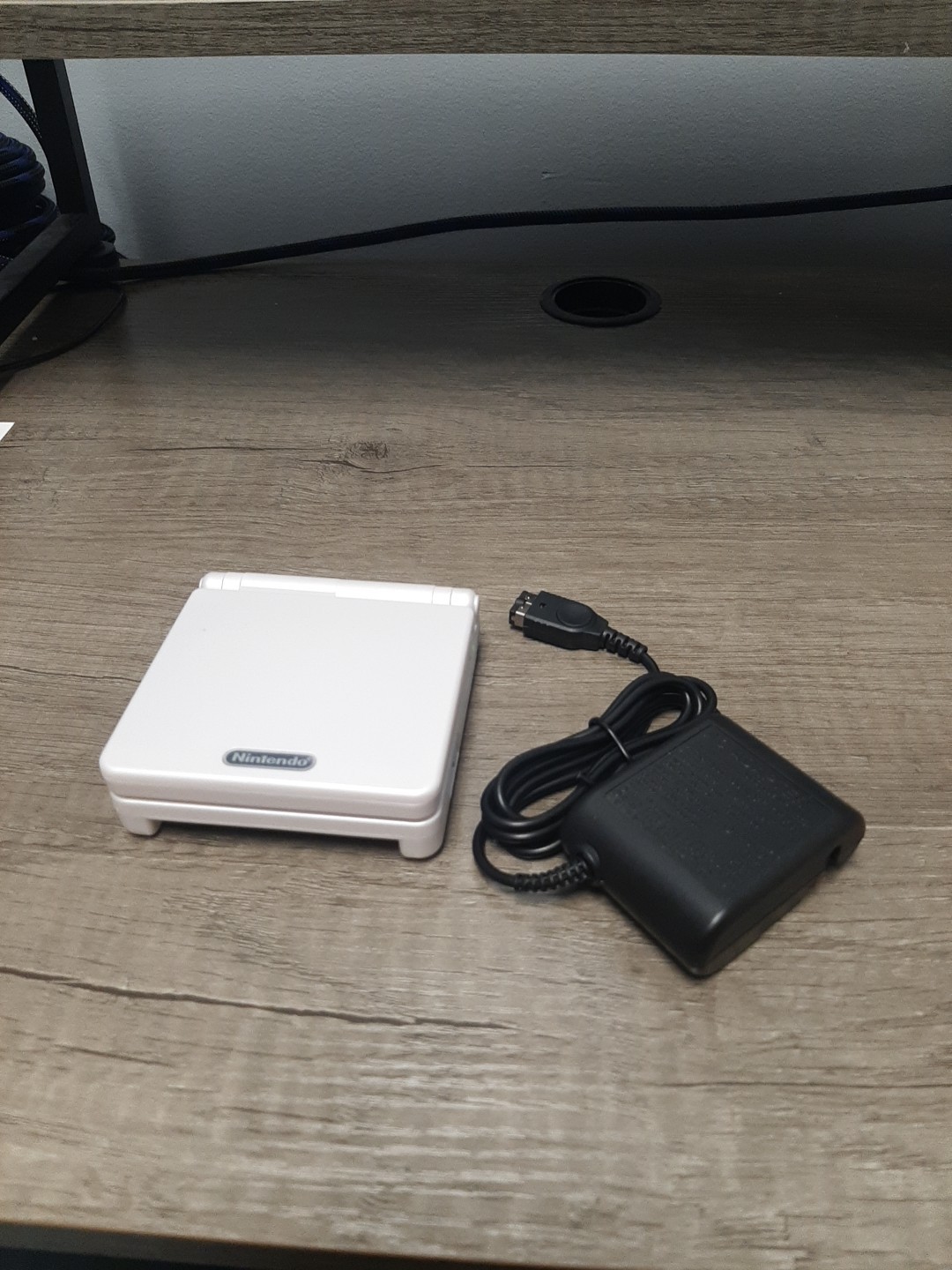Nintendo Game Boy Advance GBA SP Pearl White System AGS 001 NEW