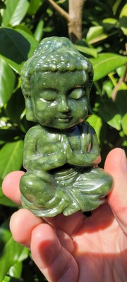 Jade Buddha,  Grüner Jade Buddha/ 304g