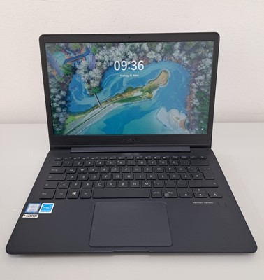 ASUS ZenBook 13 UX331UAL 13,3'' FHD 256GB SSD Intel Core i5-8250U 8GB RAM