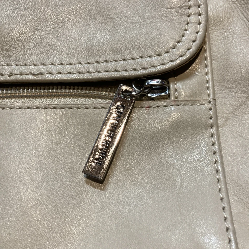 Giani Bernini Cream Leather Dome Satchel Crossbody Strap Bag Faux Leather Purse - Image 2 of 4