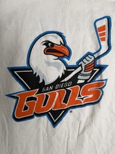 XL￼San Diego Gulls Hockey Team T Shirt White. New Condition, # Join The Nest