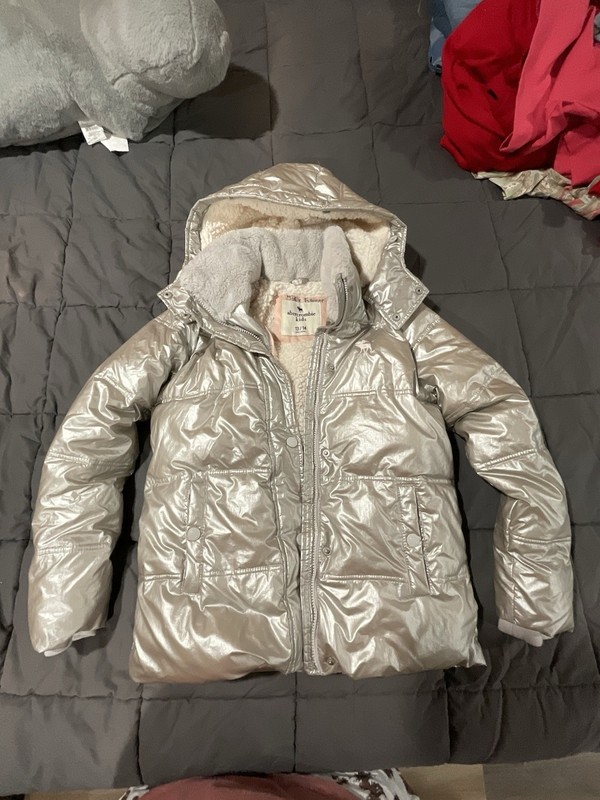 Abercrombie & Fitch Kids Puffer Coat Sz 13/14 Girls Shiny Metallic Silver EUC 