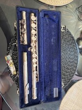 Gemeinhardt Intermediate Flute Model