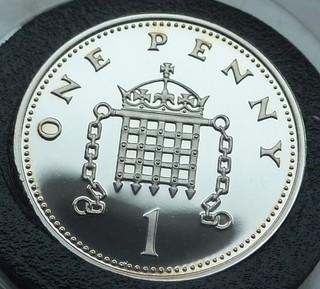 2000 Royal Mint Sterling Silver Proof Penny lovely very scarce coin