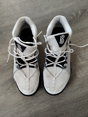 NIKE SNEAKER SZ 13 WHITE DM1125-101 FOR MEN very good condition 
