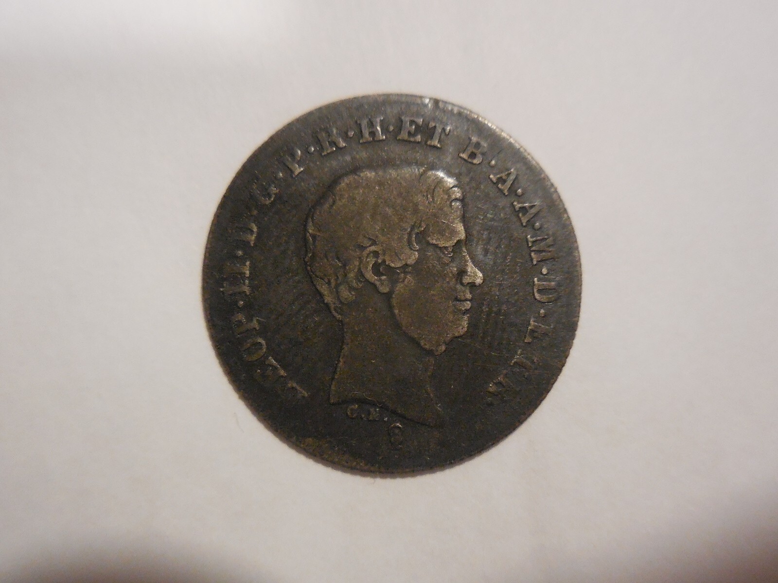 Picture 1 of 2