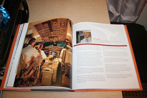 I Still Call Australia Home: the Qantas Story 1920-2005 by Malcolm Knox 2005 HC - Picture 12 of 12